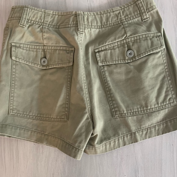 🎁Two pieces One pair of shorts size 1 and a cute crop top size S   (F) - Picture 10 of 11